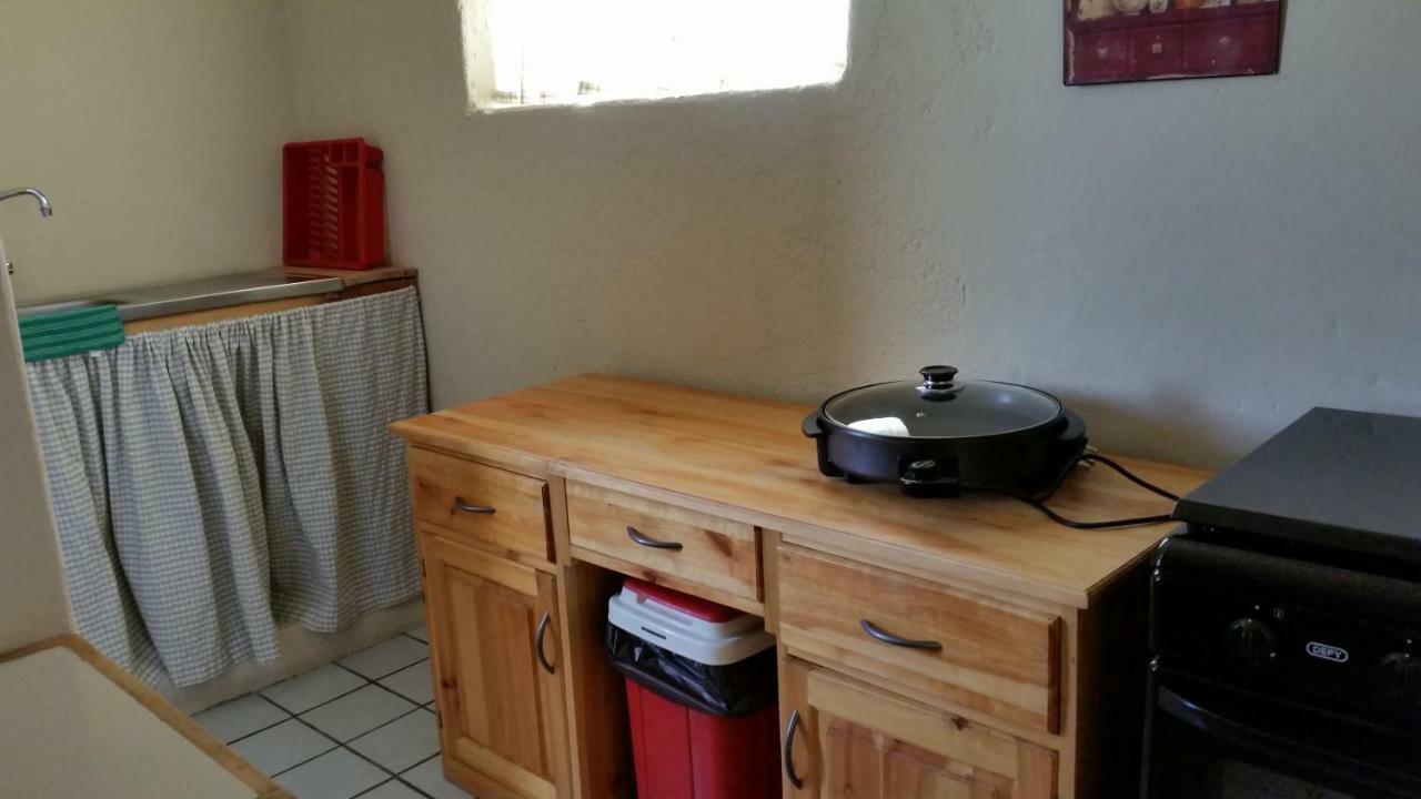Calvinia Guesthouse Eksteriør billede